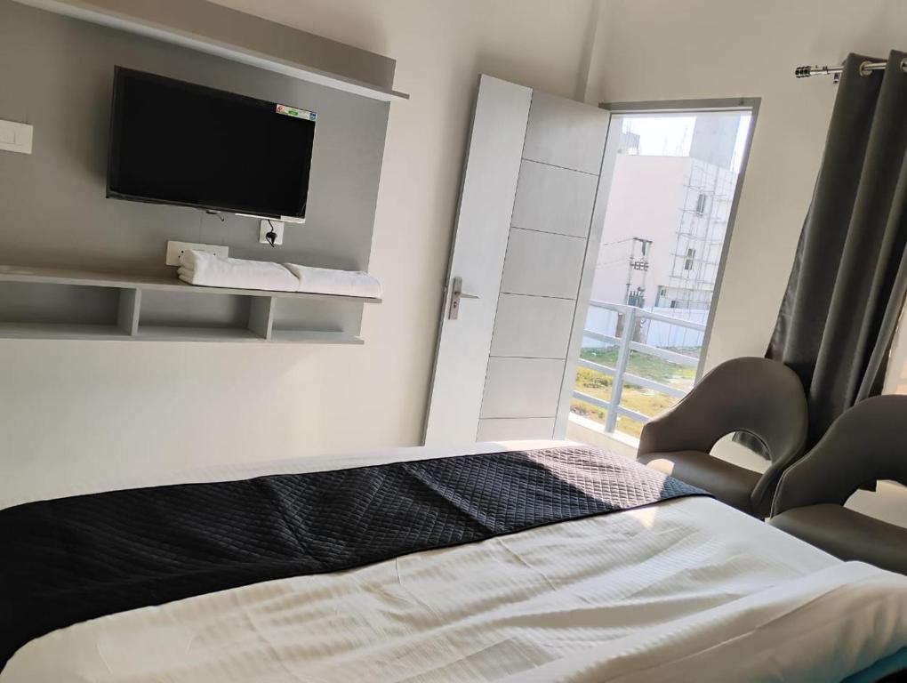 Fotografie z fotogalerie ubytování Hotel Aastha Inn v destinaci Bahādrābād