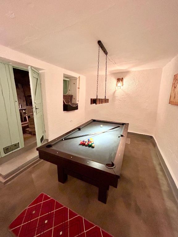 Biliardový stôl v ubytovaní Apartment MM22