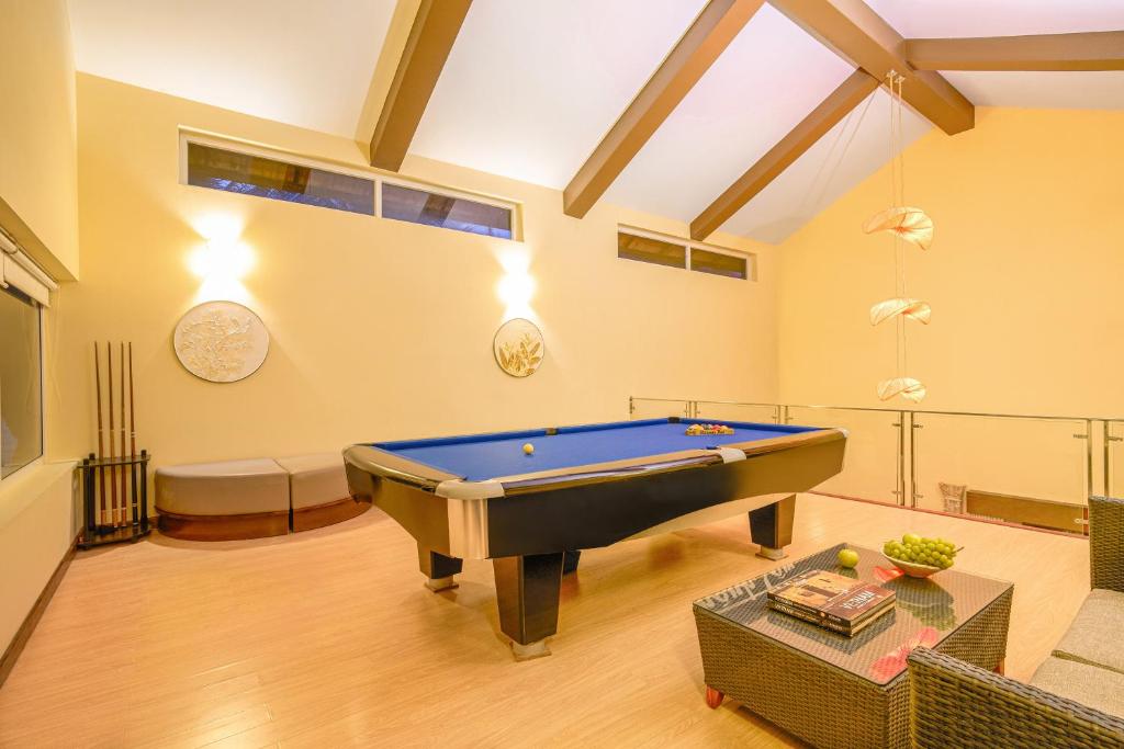 Famiana Executive Suite - Daily Minibar Included