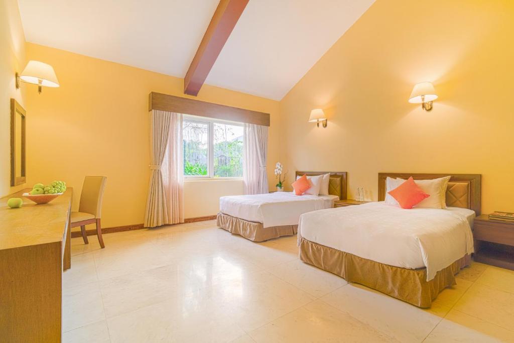 Famiana Executive Suite - Daily Minibar Included