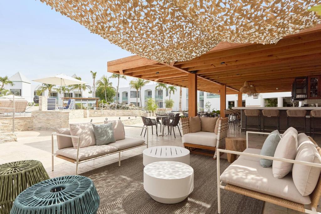 Posezení v ubytování Courtyard by Marriott Aruba Resort