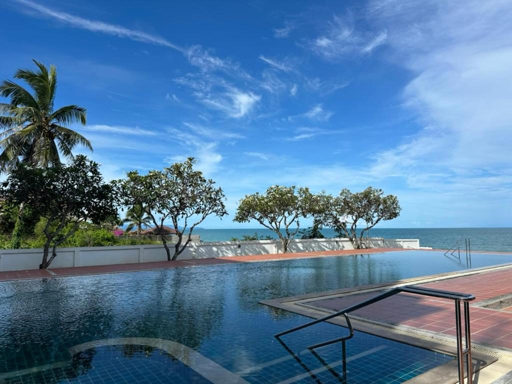 Fotografie z fotogalerie ubytování Khanom Beach Residence Condo - Spacious 1-bedroom v destinaci Khanom