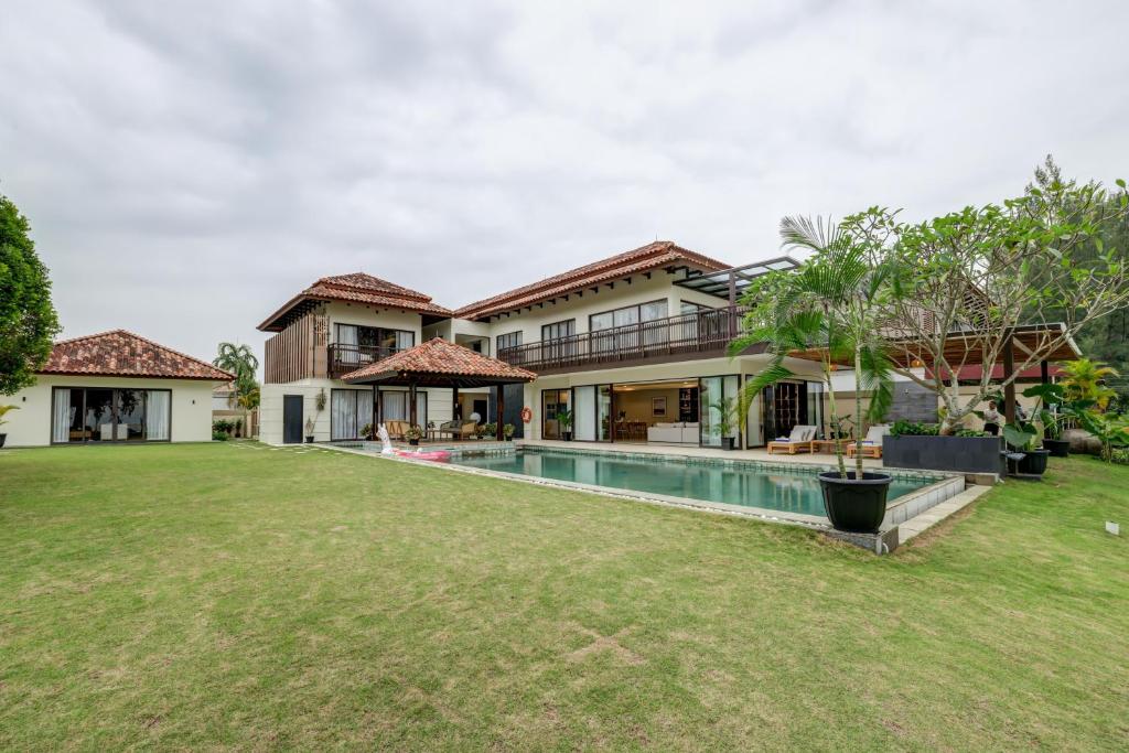 Pantai Indah Lagoi Bintan - Villa - Beach Front