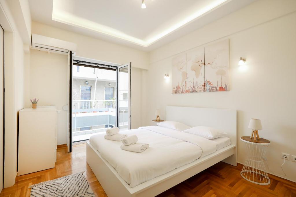 Embassy Residence - 3 Bedroom - Greecing
