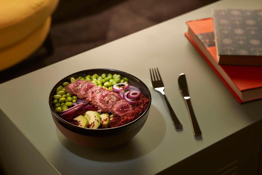 フランクフルト・アム・マインにあるAvani Frankfurt City Hotel - previously NH Collection Frankfurt Cityの椀椀