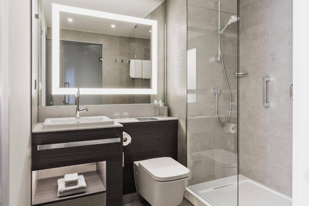 Courtyard by Marriott Hamburg City - Resim 18