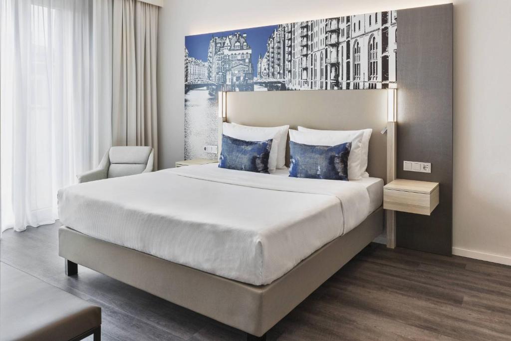 Courtyard by Marriott Hamburg City - Resim 21