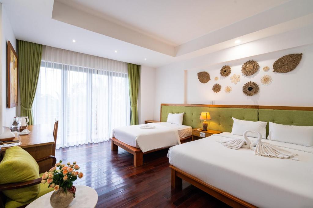 Phòng 3 Người Nhìn Ra Hồ Nước