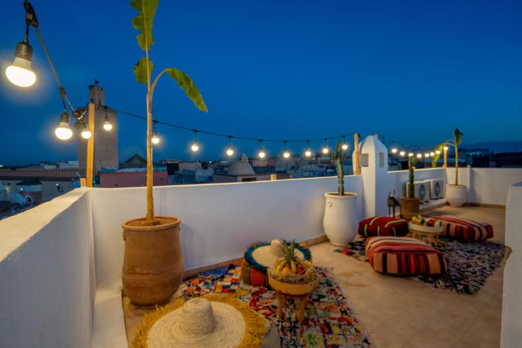 Balkón nebo terasa v ubytování Riad Les Etoiles Berberes & SPA