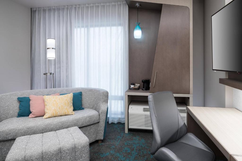 Courtyard by Marriott Houston Heights/I-10 - Room King Con Sofá Cama - No Fumadores