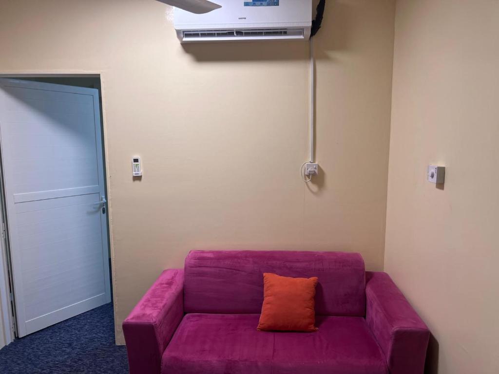 Χώρος καθιστικού στο Kings Business Suite