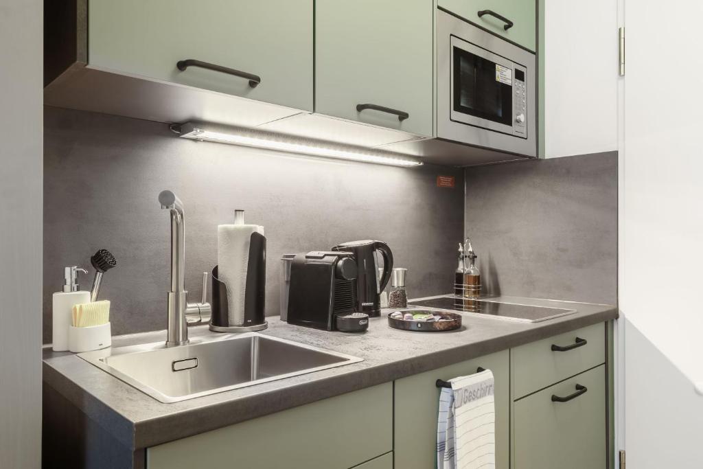 Limehome Berlin Sybelstr - 3