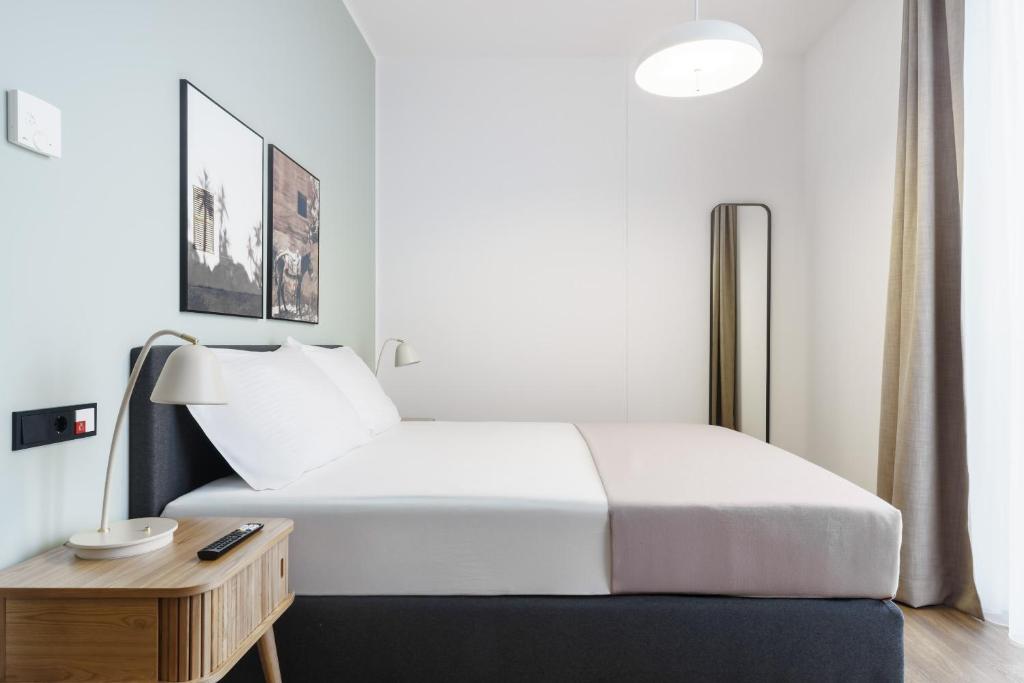 Limehome Berlin Sybelstr - 13