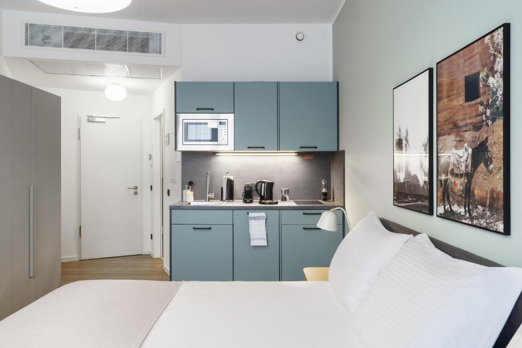 Limehome Berlin Sybelstr - 19