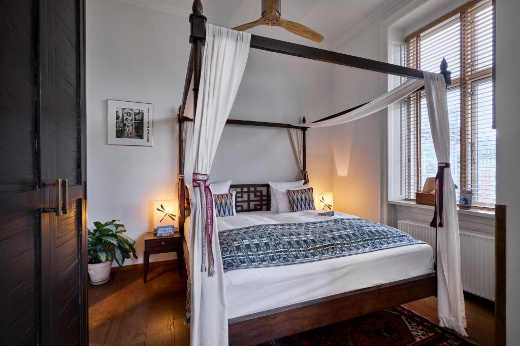 Babette Guldsmeden - Resim 21