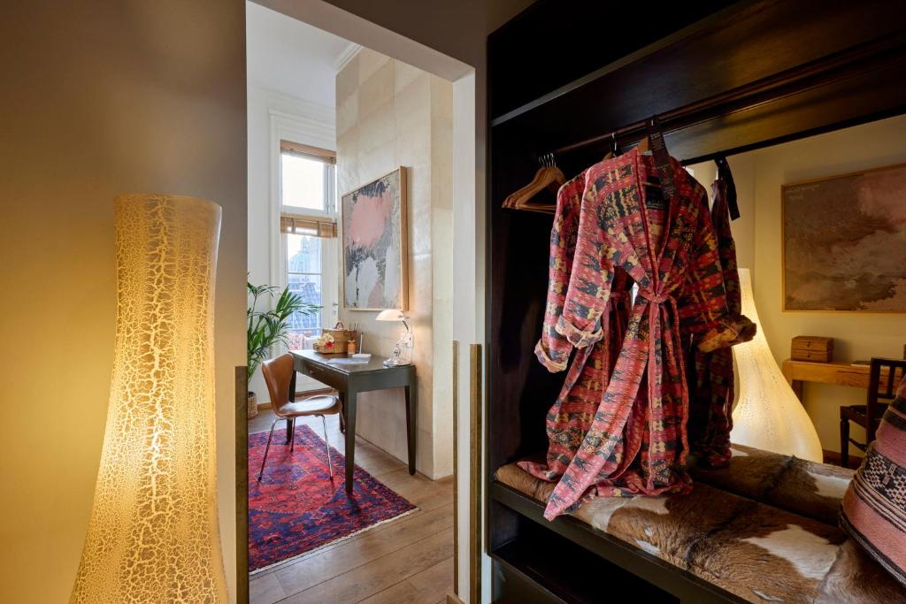 Babette Guldsmeden - Resim 23