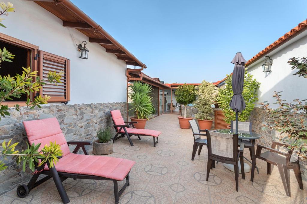 A patio or other outdoor area at Casa Las Toscas