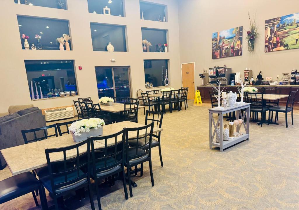 Qube Hotel - Polk City photo