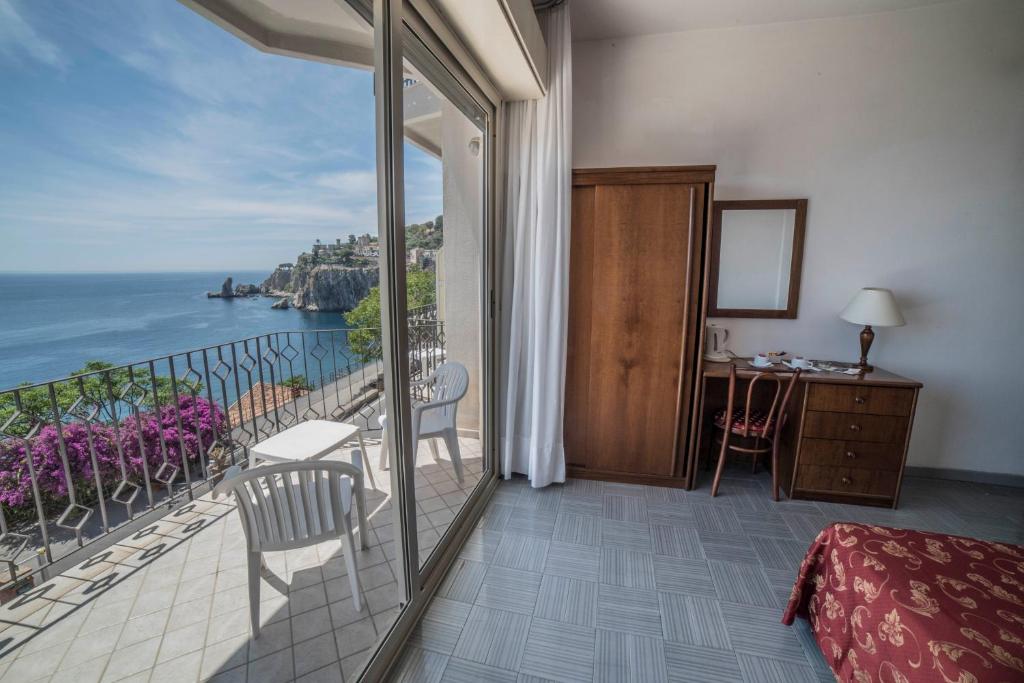 Příroda nedaleko hotelu