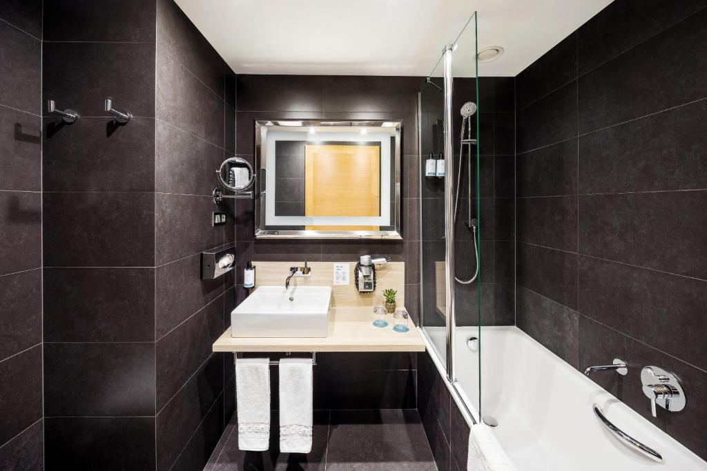 Occidental Praha Five - Resim 6