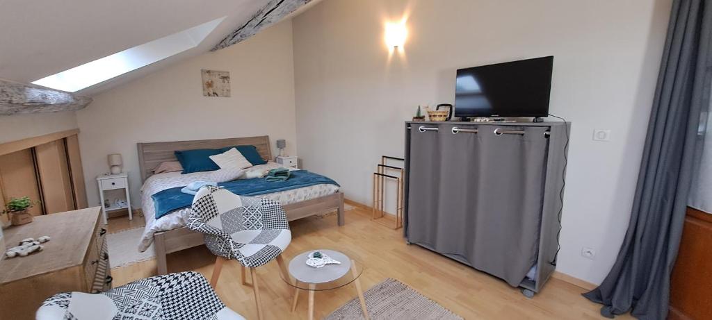 L'étoile du matin - Triple Room With Shared Bathroom