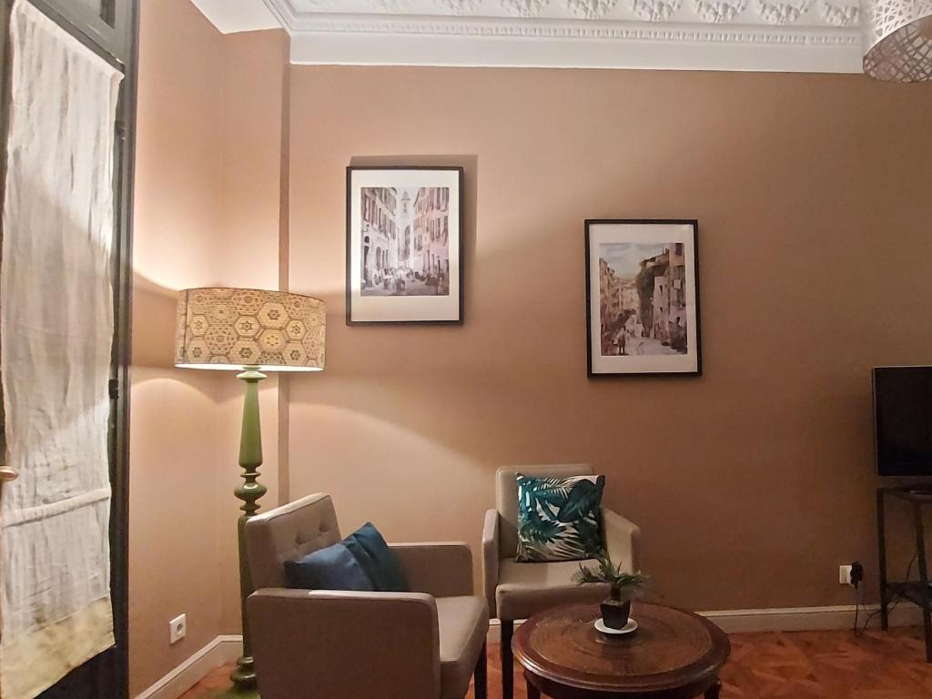 Appartements Massena - Deluxe Apartment With Balcony