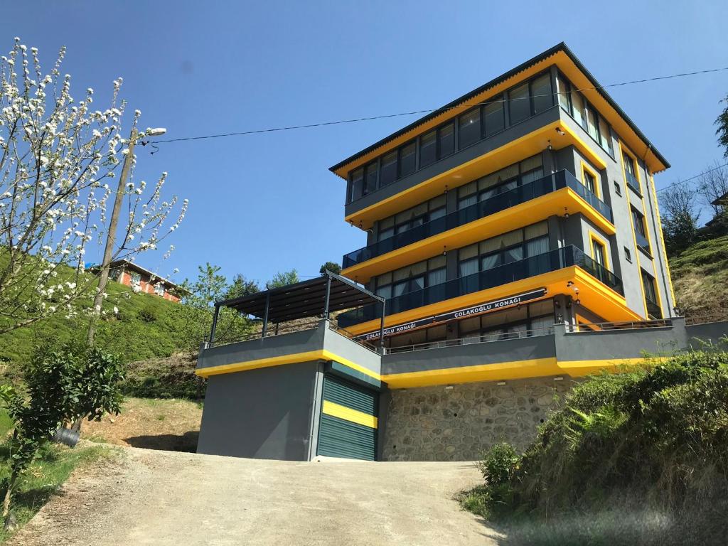 The building in which Az apartmant is located