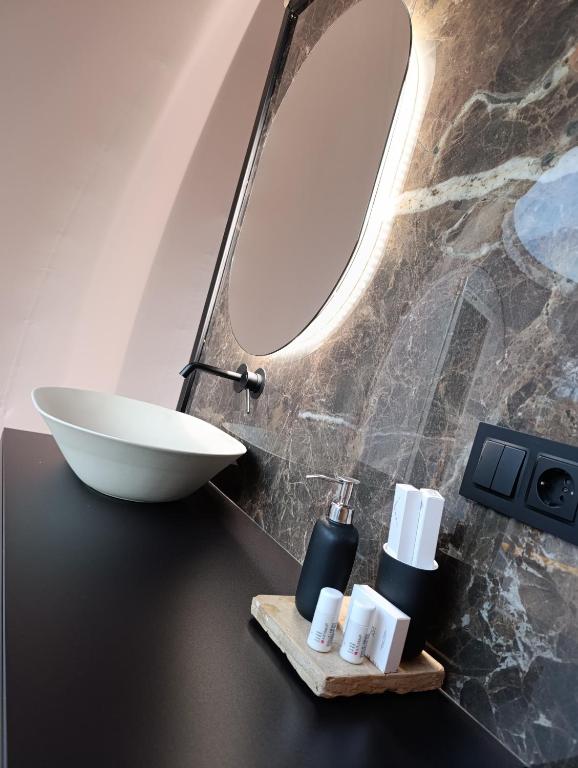 Tenuta Danesi - Camere - Appartamenti - Bubble Room - جناح ديلوكس مع حوض سبا