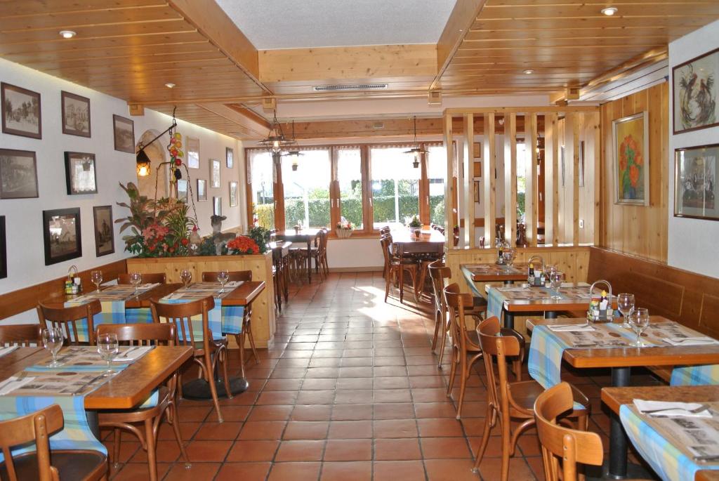Restaurace v ubytování Auberge de la Réunion