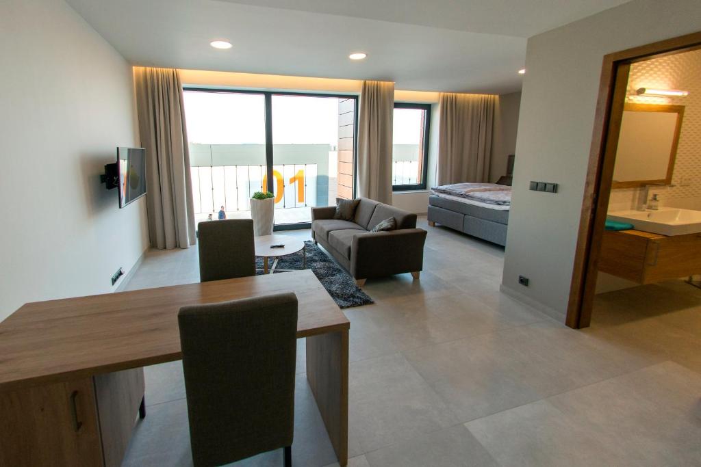 MG Restaurace/Luxury Apartments - 9