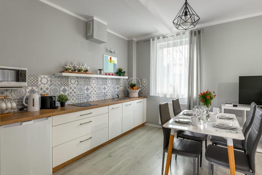 Apartamenty Wczasowa - z widokiem na góry, parkingiem, narciarnią - 1