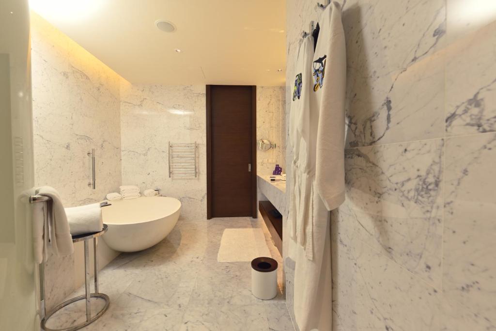 Cinnamon Life at City of Dreams - 19