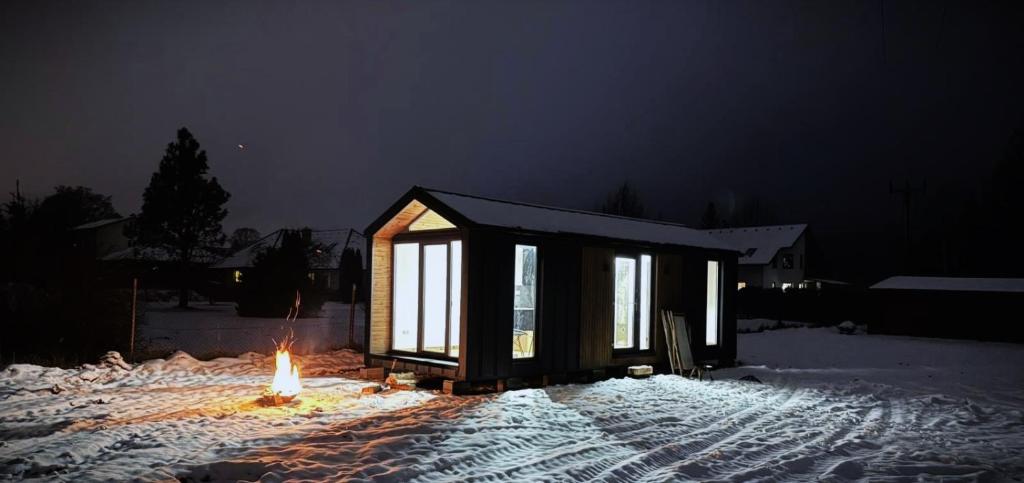 Tiny House Krkonose durante l'inverno