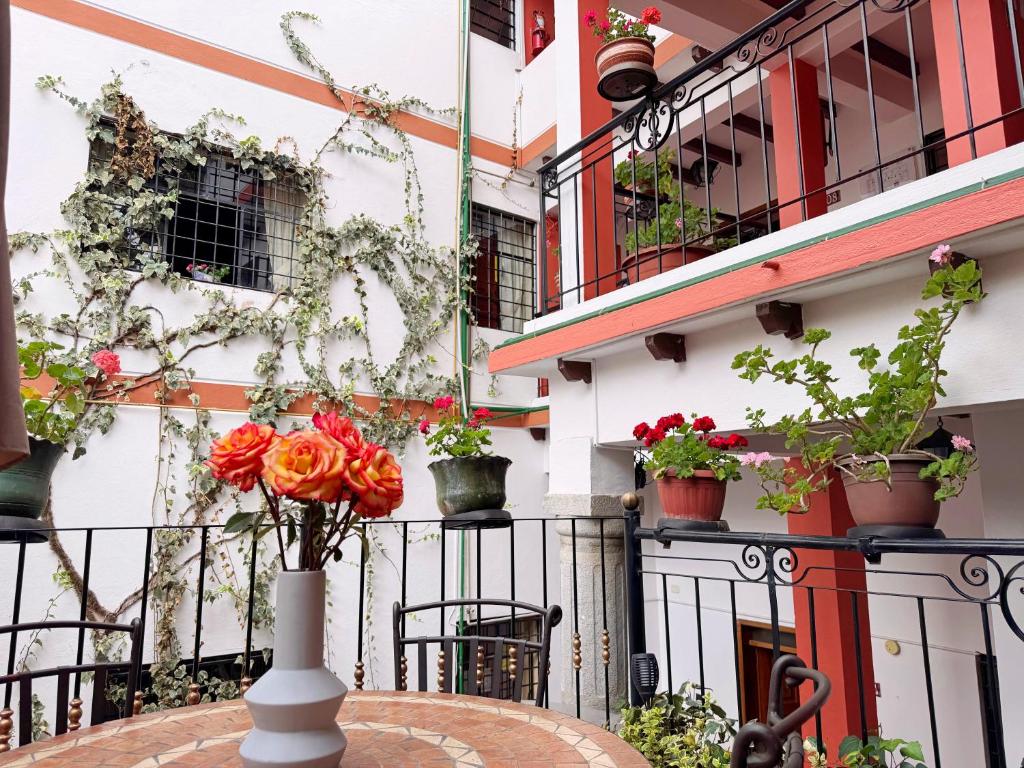 Balkón nebo terasa v ubytování Rincón Familiar Hostel Boutique