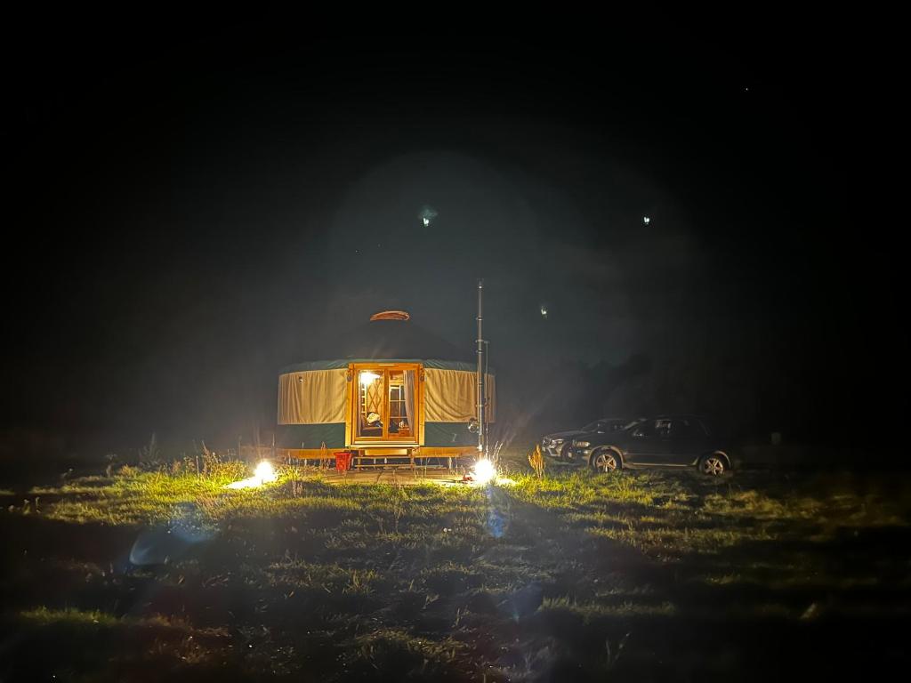 Příroda nedaleko luxury tent