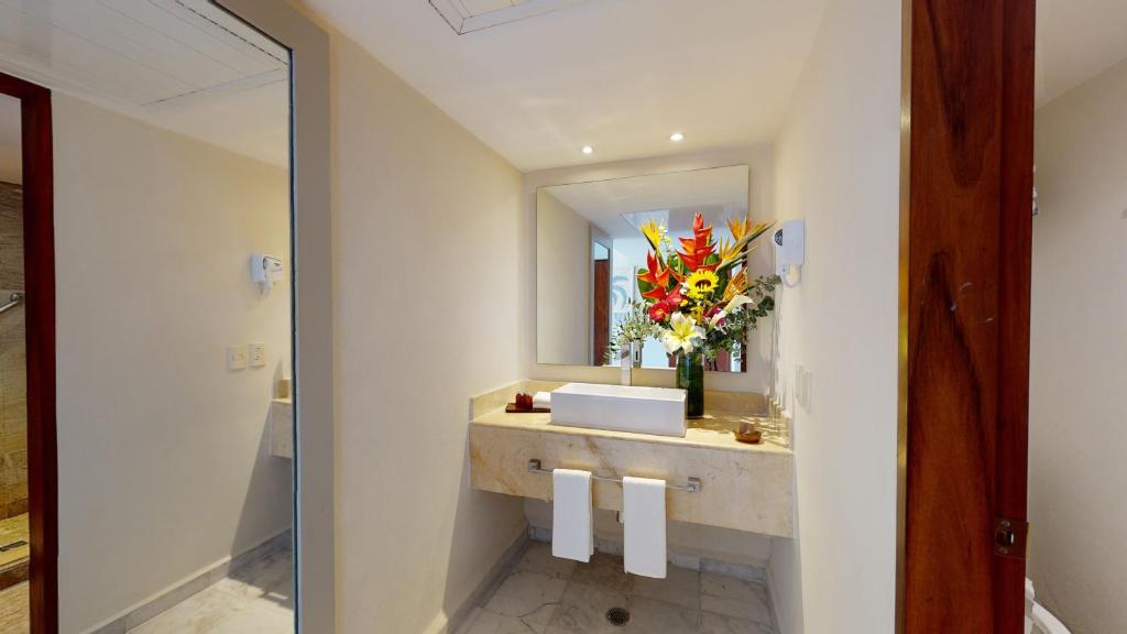 Park Royal Beach Cancun - All Inclusive - Luxe Koning