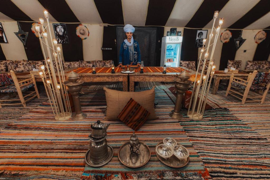 Restaurace v ubytování Tassili Luxury Desert Camp