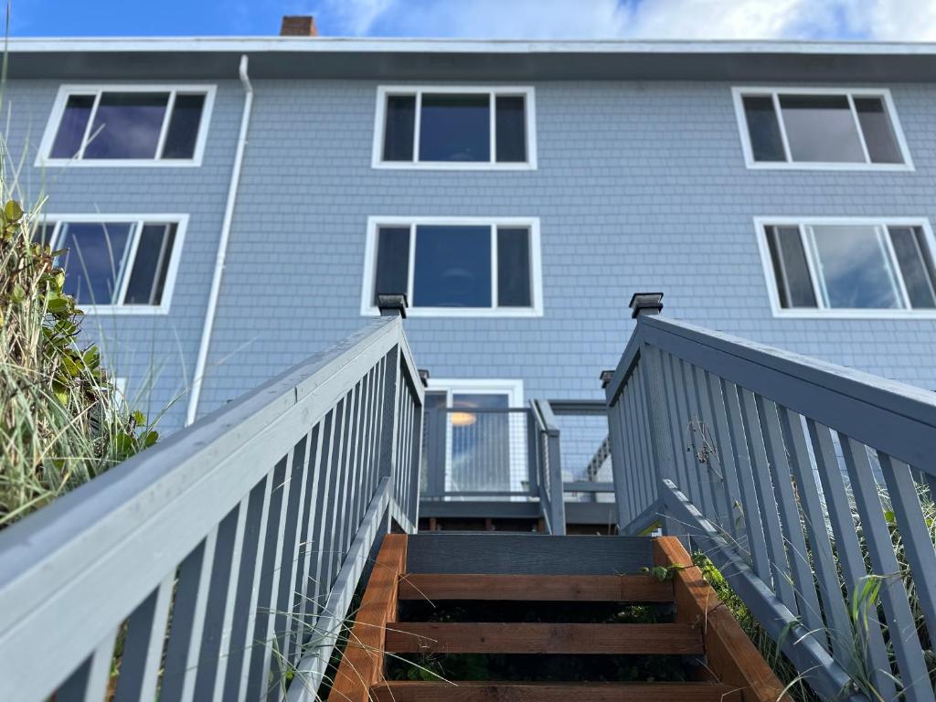 Balkón nebo terasa v ubytování West Beach Suites