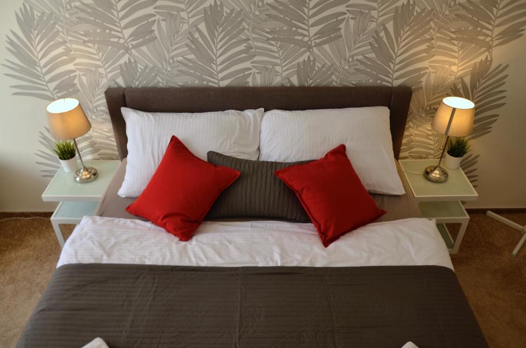 Beautiful Apartments in Prague - Deluxe Junior Suite