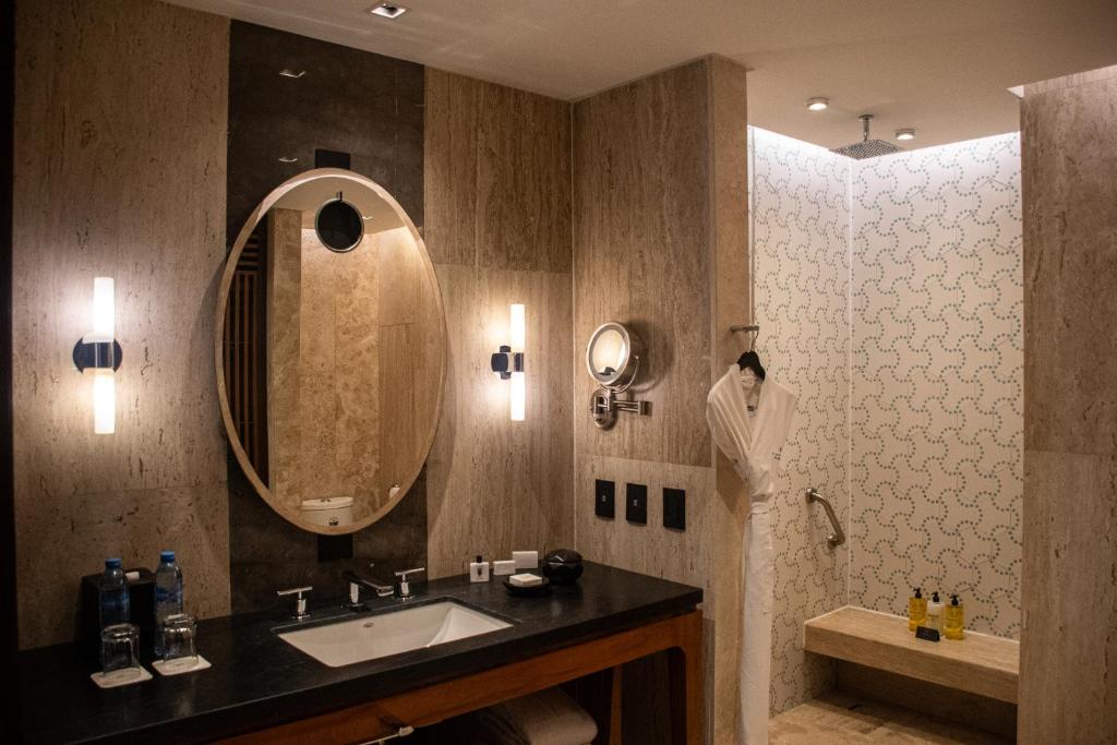 Hyatt Centric Playa del Carmen - Downtown House & Beach House photo