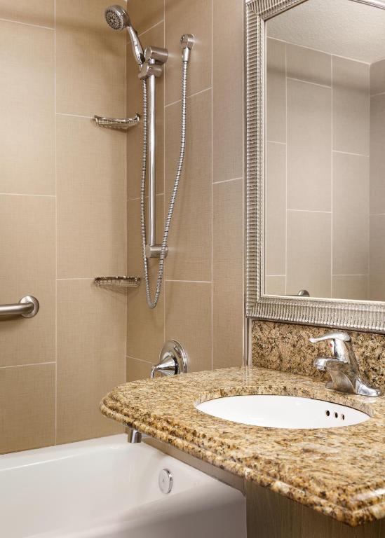 Holiday Inn Resort Galveston - On The Beach, an IHG Hotel - Sala De Especialidades