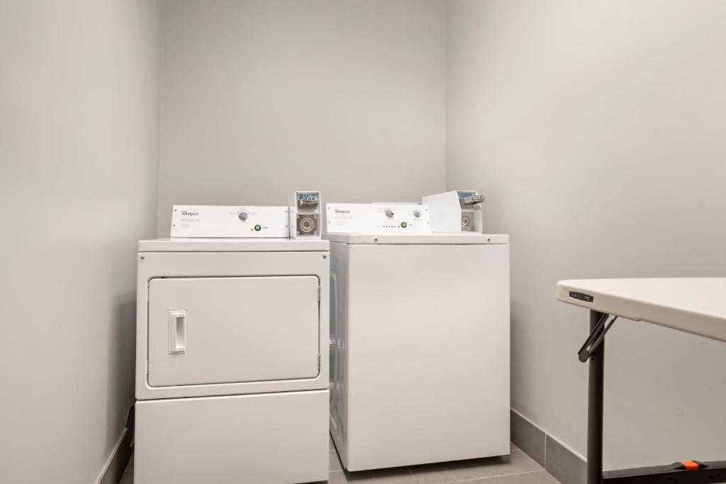 Quality Inn & Suites Birmingham - Highway 280 photo