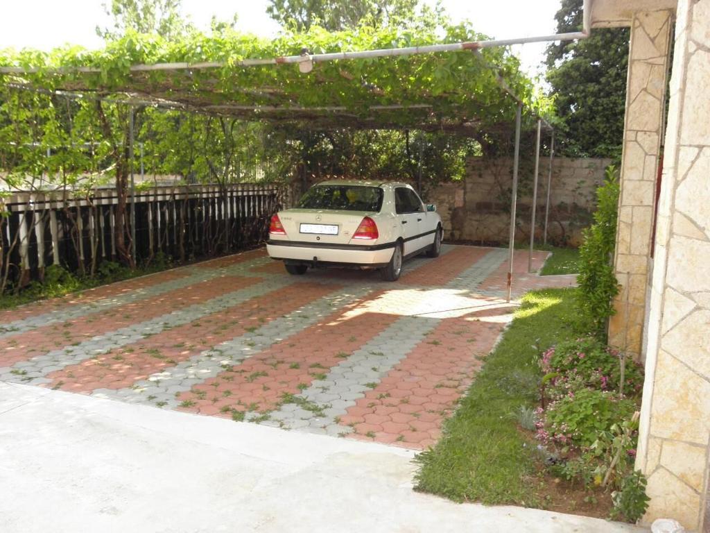 Zahrada ubytování Apartment Petar