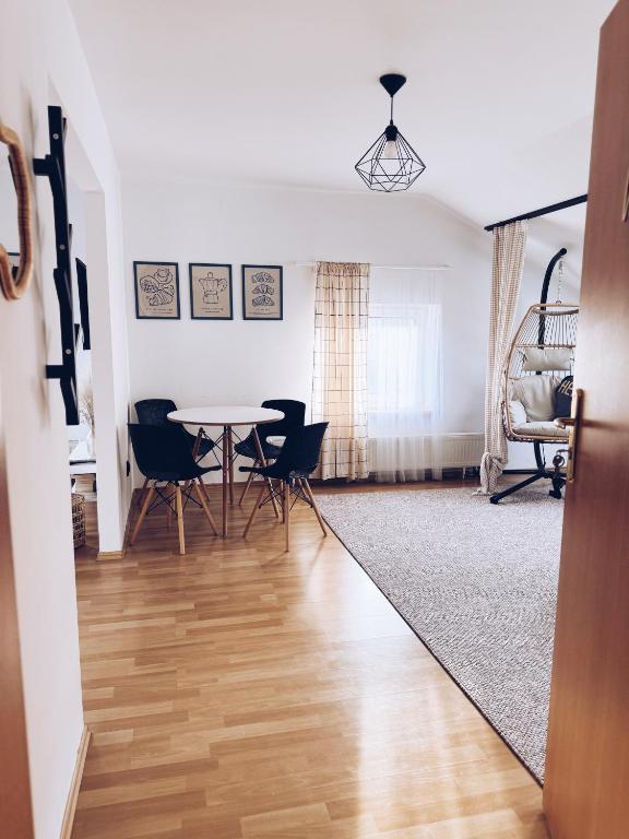 Posedenie v ubytovaní GóralSki