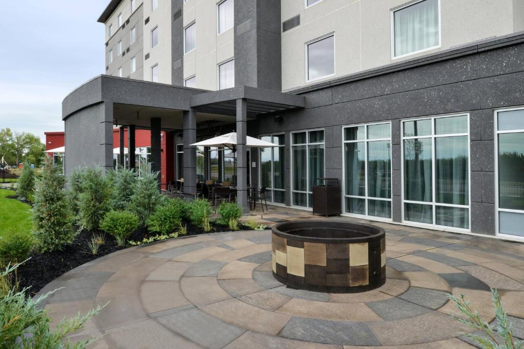 Courtyard by Marriott Saskatoon Airport - Resim 23