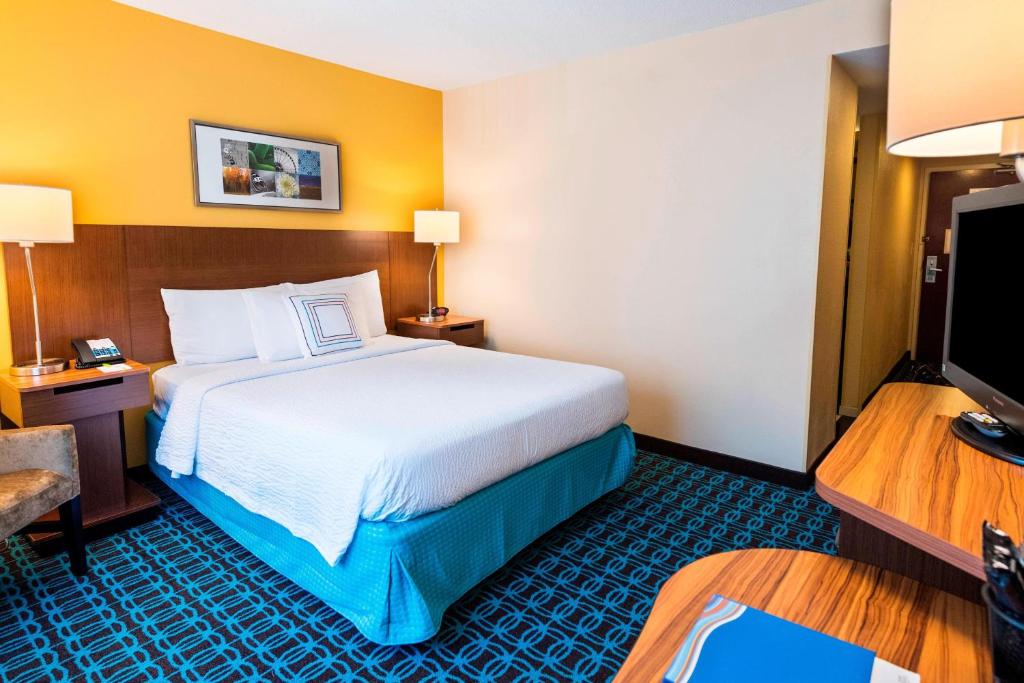 Fairfield Inn & Suites by Marriott Atlanta Perimeter Center - Chambre Reine