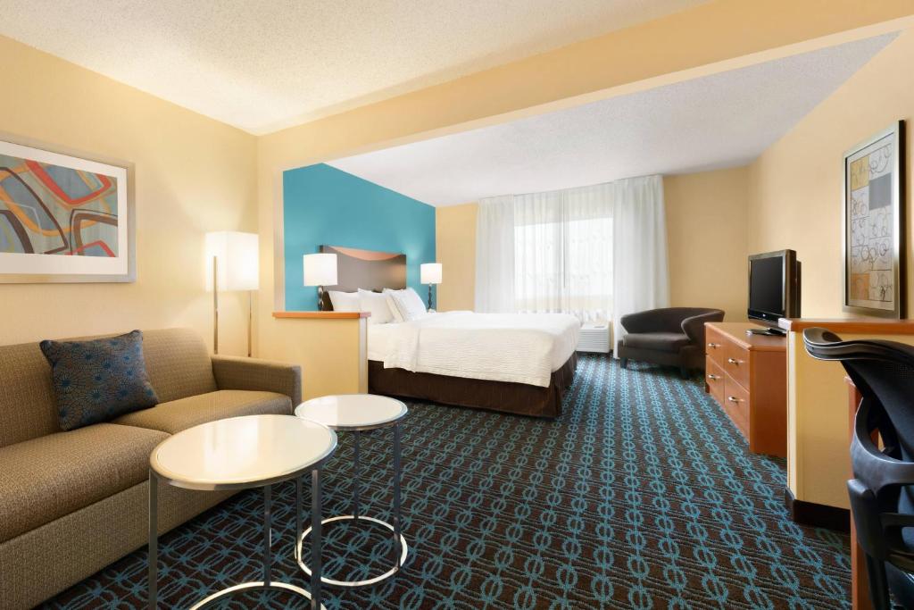 Fairfield Inn Kankakee Bourbonnais - ラージキングスタジオ