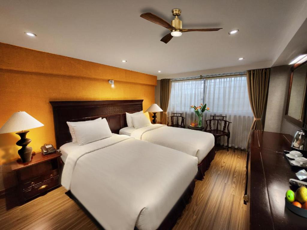 Classic Street Hotel - Drievoudige Kamer Met Uitzicht