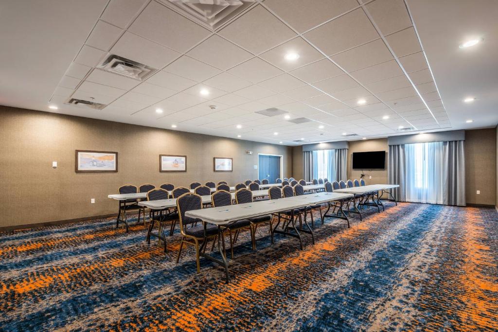 Fairfield Inn & Suites by Marriott St. Joseph Stevensville photo