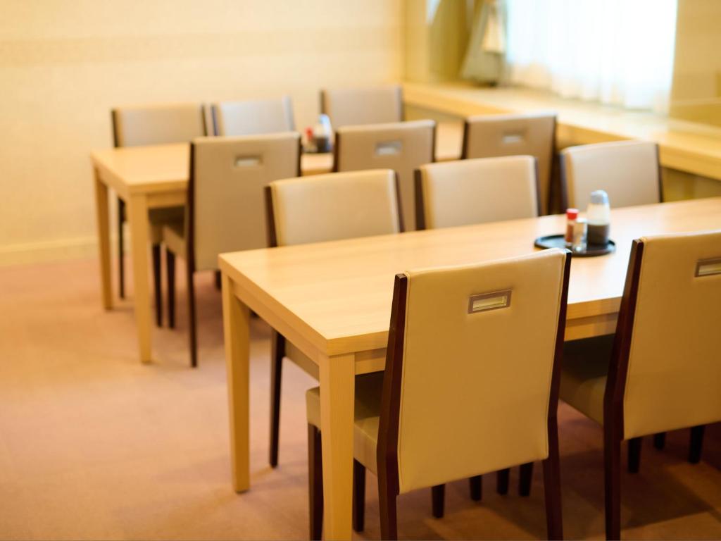 ホテル東光にあるレストランまたは飲食店
